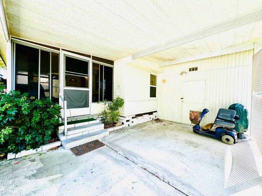 20 Ee Street a Lakeland, FL Mobile or Manufactured Home for Sale